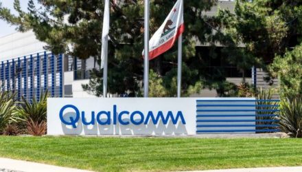 Qualcomm pousse les puces de centres de données et les ETF IA