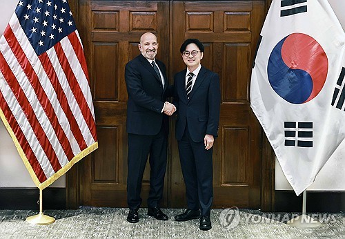 대미 투자 3500억달러 프로젝트 논의, 김정관-러트닉 회동서 ‘마스가’ 시동